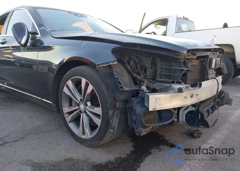 2015 Mercedes-Benz S 550 z USA, uszkodzony, nr VIN WDDUG8CBXFA126755